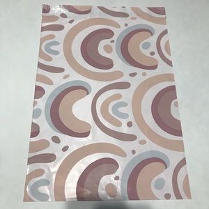 PRICE DROP!!!100 pack, assorted polymailers. 10 by 13 inches.